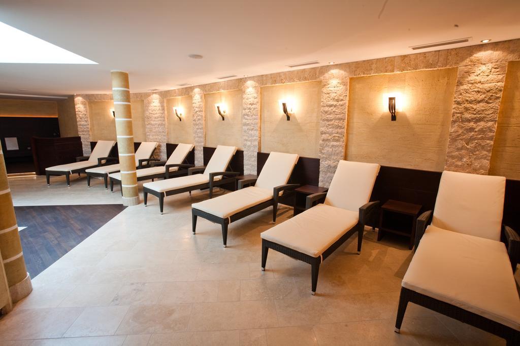 Burggraeflerhof Hotel 4*